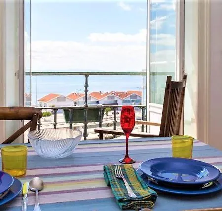 With A View Apartamento *